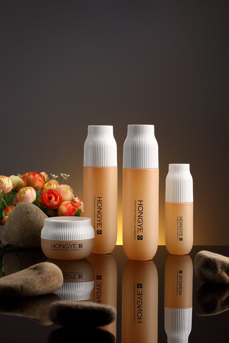 Cosmetic Packaging