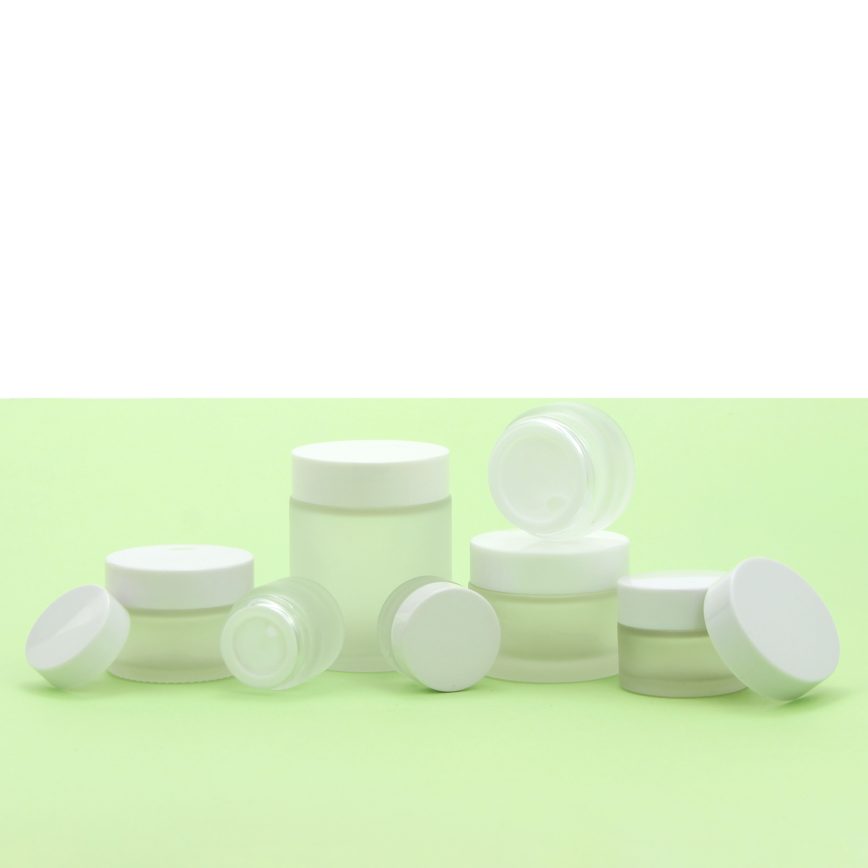 Eco Friendly Cosmetic Jars 15g 30g 50g 100g Luxury Frosted Glass Cream Jar with Lid for Body Butter Packaging