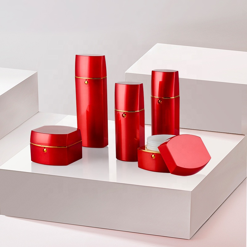 Luxury Container Packaging Cosmetic Plastic Bottle Set for Lotion