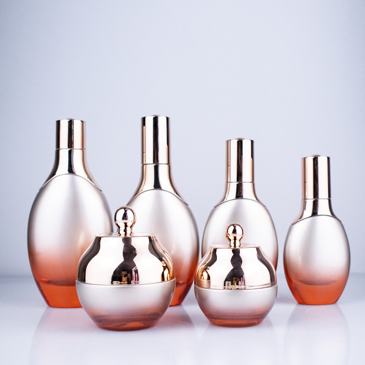 Luxury Cosmetic Packaging Containers 30 50g 30 50 100 120ml Serum Glass Bottle and Jar Face Cream Skincare Set
