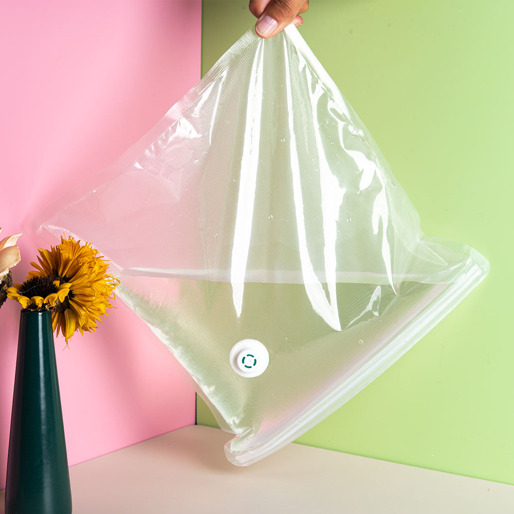Eco-friendly small bags ideal reusable packaging,resealable vacuum-sealed freezer bags,zippered frozen food bag for food storage