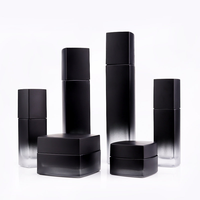 High Quality Glass Cosmetic Spray Bottles Black 100ml 120ml Beauty Glass Packaging for Lotion Cream