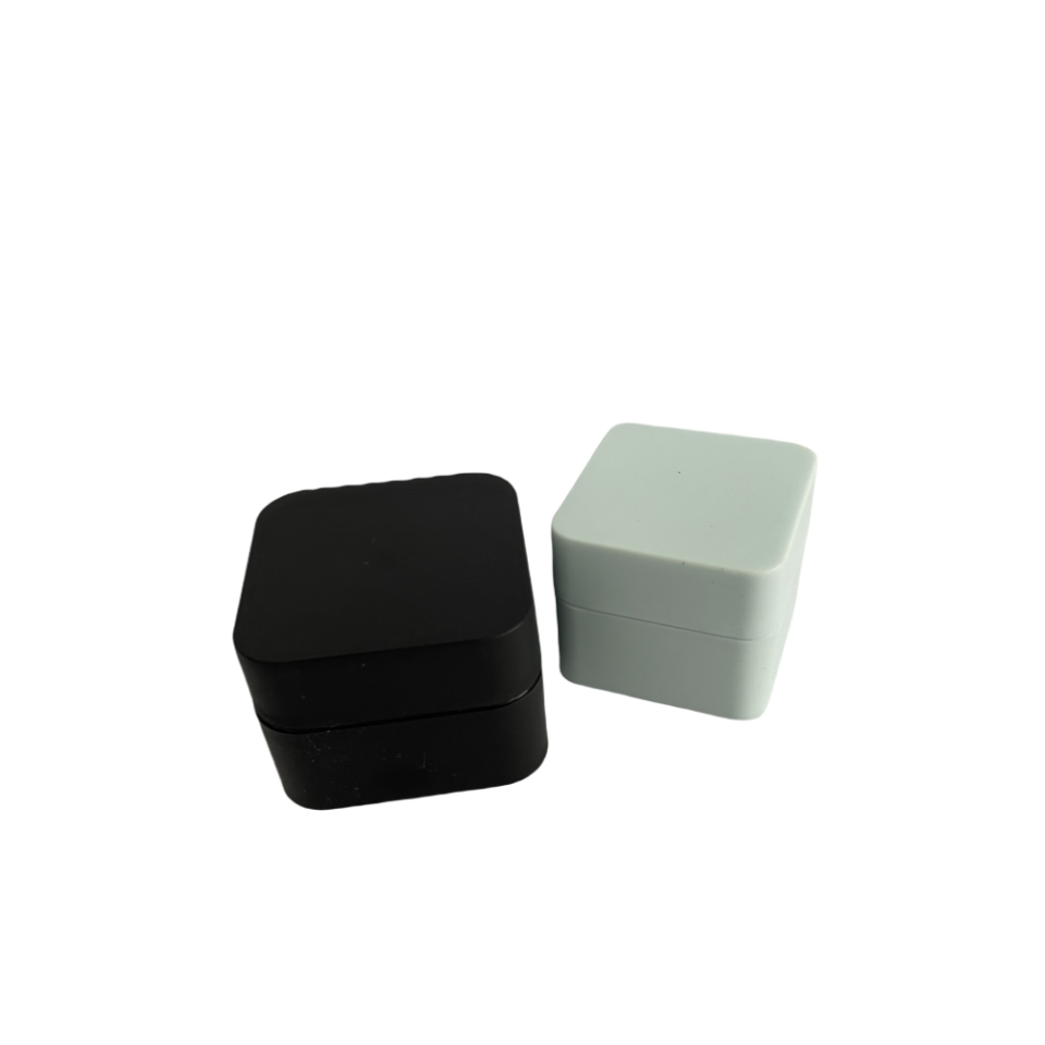 Matte Colored PP Plastic Face Cream Jar Screw Top-Leakproof Empty Cosmetic Container For Skincare Packaging