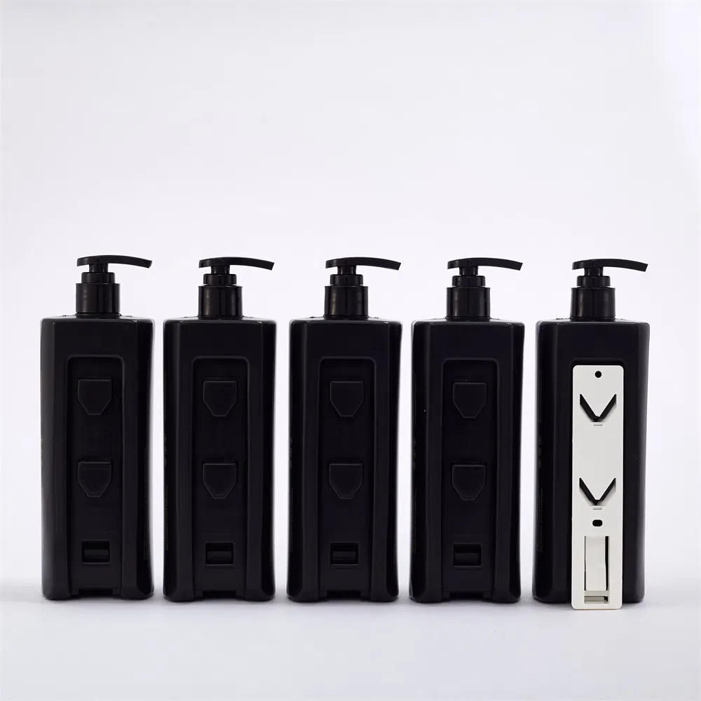 Minimalist Hotel Packaging 1