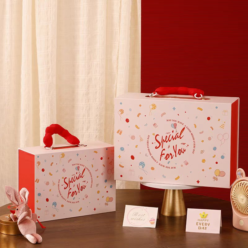 Eco-Friendly Flat Pack Packaging for Sustainable Retail Solutions