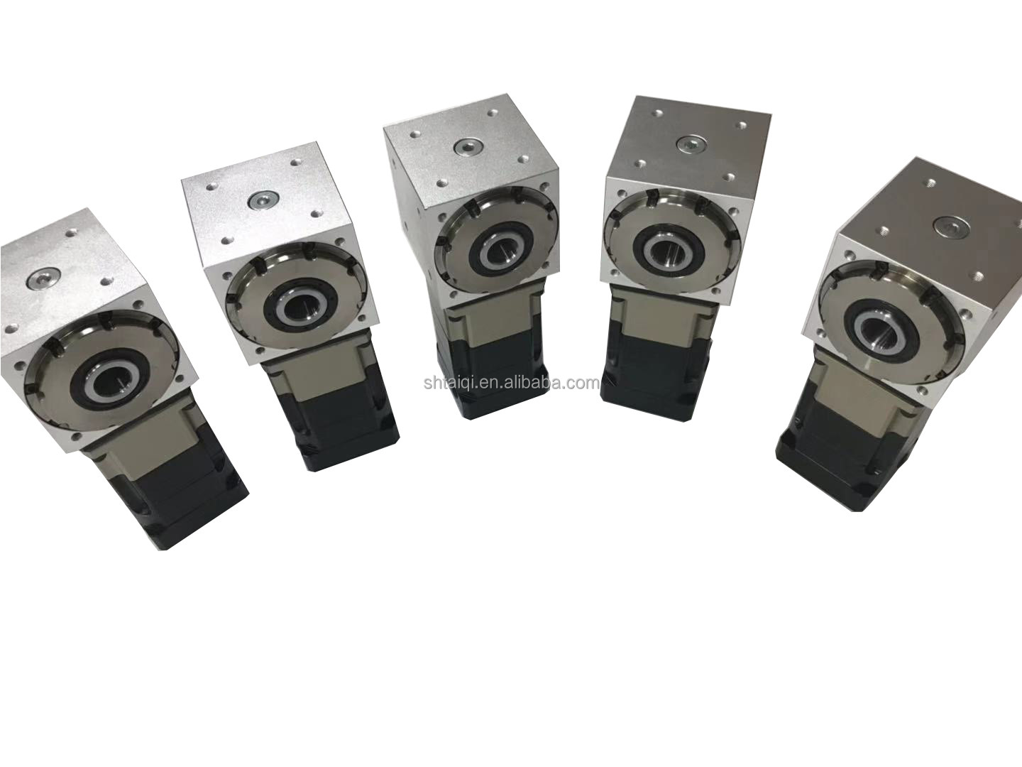 TQG Right Angle 10:1 Gearbox 90 Degree Spiral Bevel Speed Reducers Compact Flange Mounted for Machine Tools Model