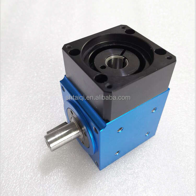 Right Angle Gearbox Multi-angle View 3