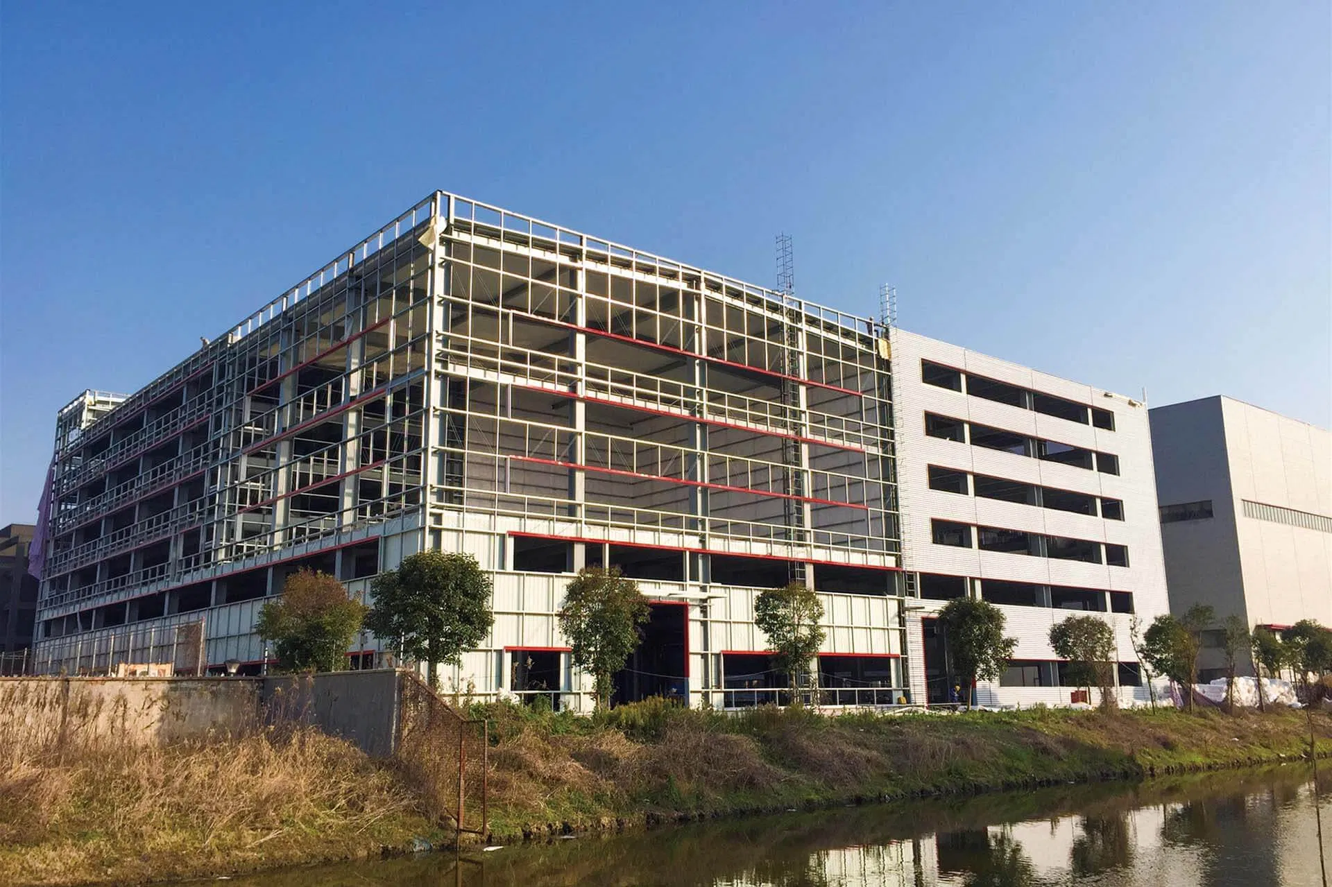 Edificio industrial modular de acero 2