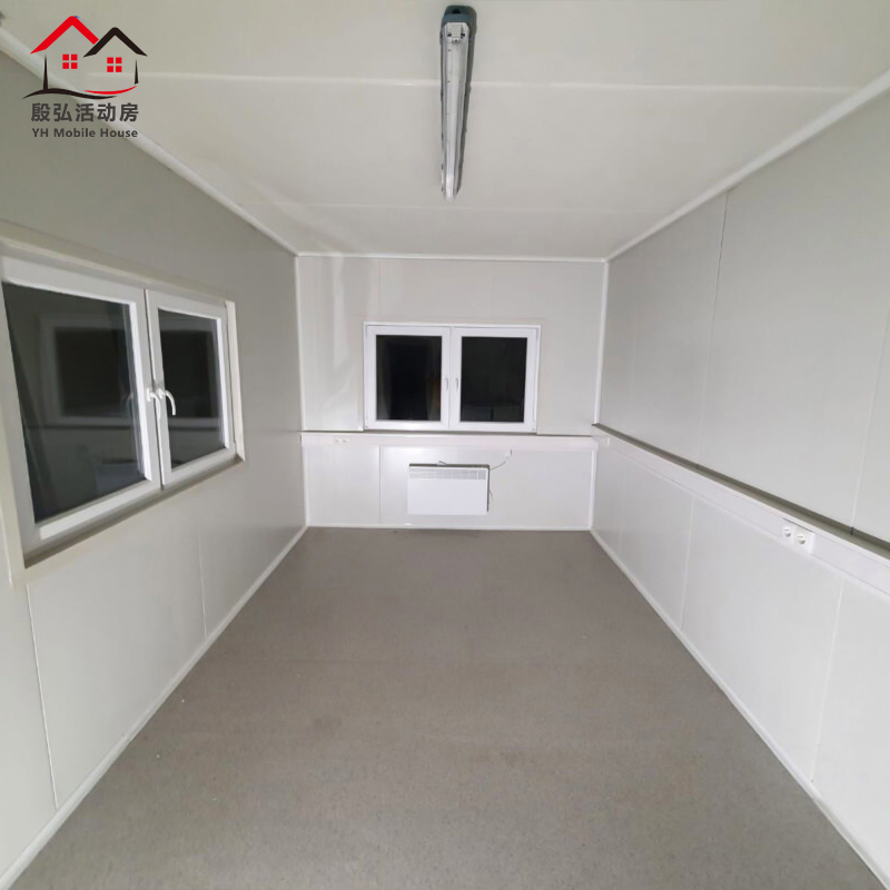 Panel Sándwich de EPS/PU/Lana de Roca de Vivienda Modular Yinhong 20FT Casas Prefabricadas para Vivienda Temporal o Permanente