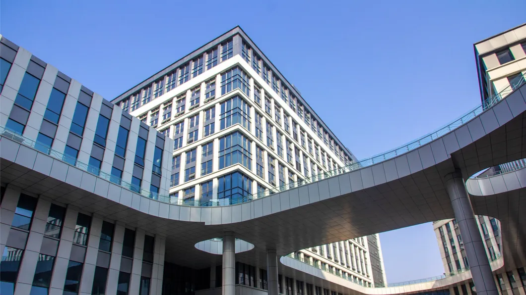 Construcción de casas hotel prefabricadas con estructura de marco de acero y paneles compuestos de aluminio de fabricación modular portátil