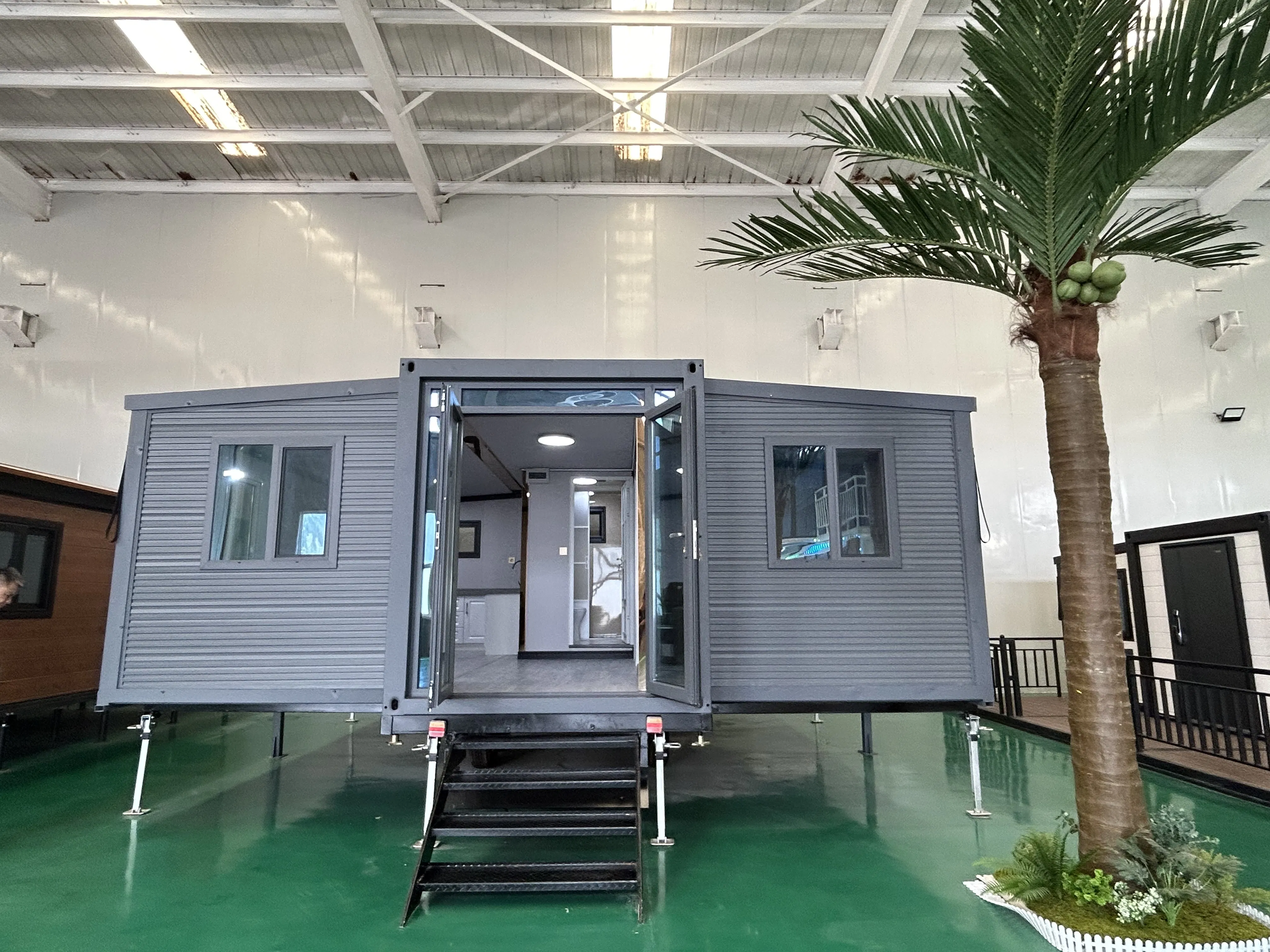 Casa Pequeña Modular Prefabricada Duradera con 3 Dormitorios y Conveniencia de Baño