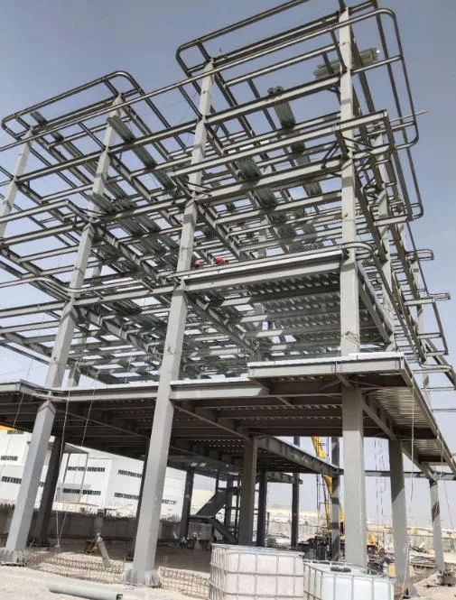 Estructura de acero en construcción