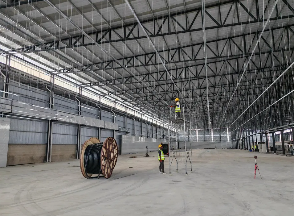 Proyecto Escolar de Aulas Modulares de Acero