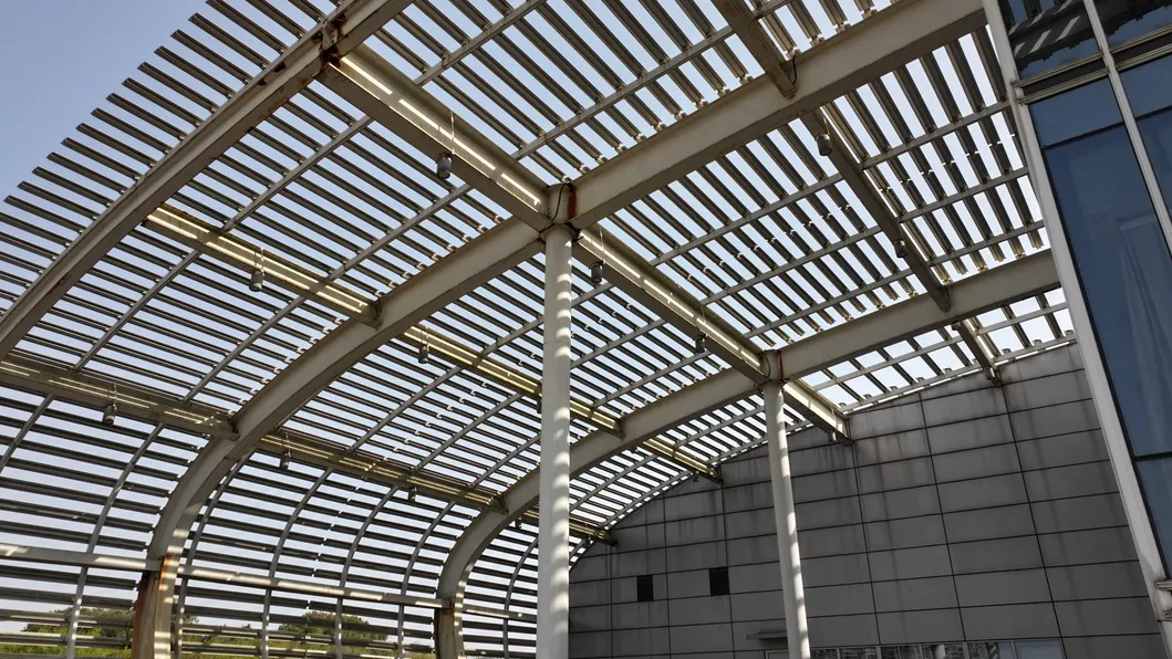 Biblioteca destacada exterior