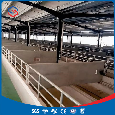 Edificios Modulares Sostenibles para Aves de Corral y Ganado