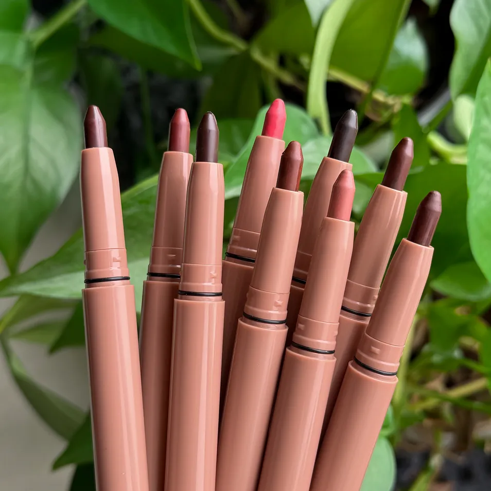 High Coverage Customization Makeup Lip Liner for Candlelight Dinner