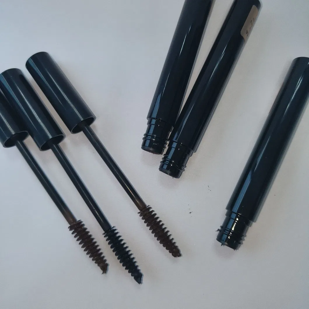Mascara Detail 1