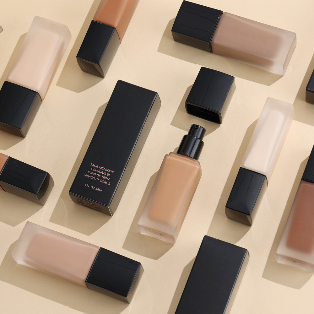 Makeup Concealer Long-Lasting Contour Foundation Light Liquid Thin Concealer Nourishing Bb Cream Wholesale No Logo in Stock