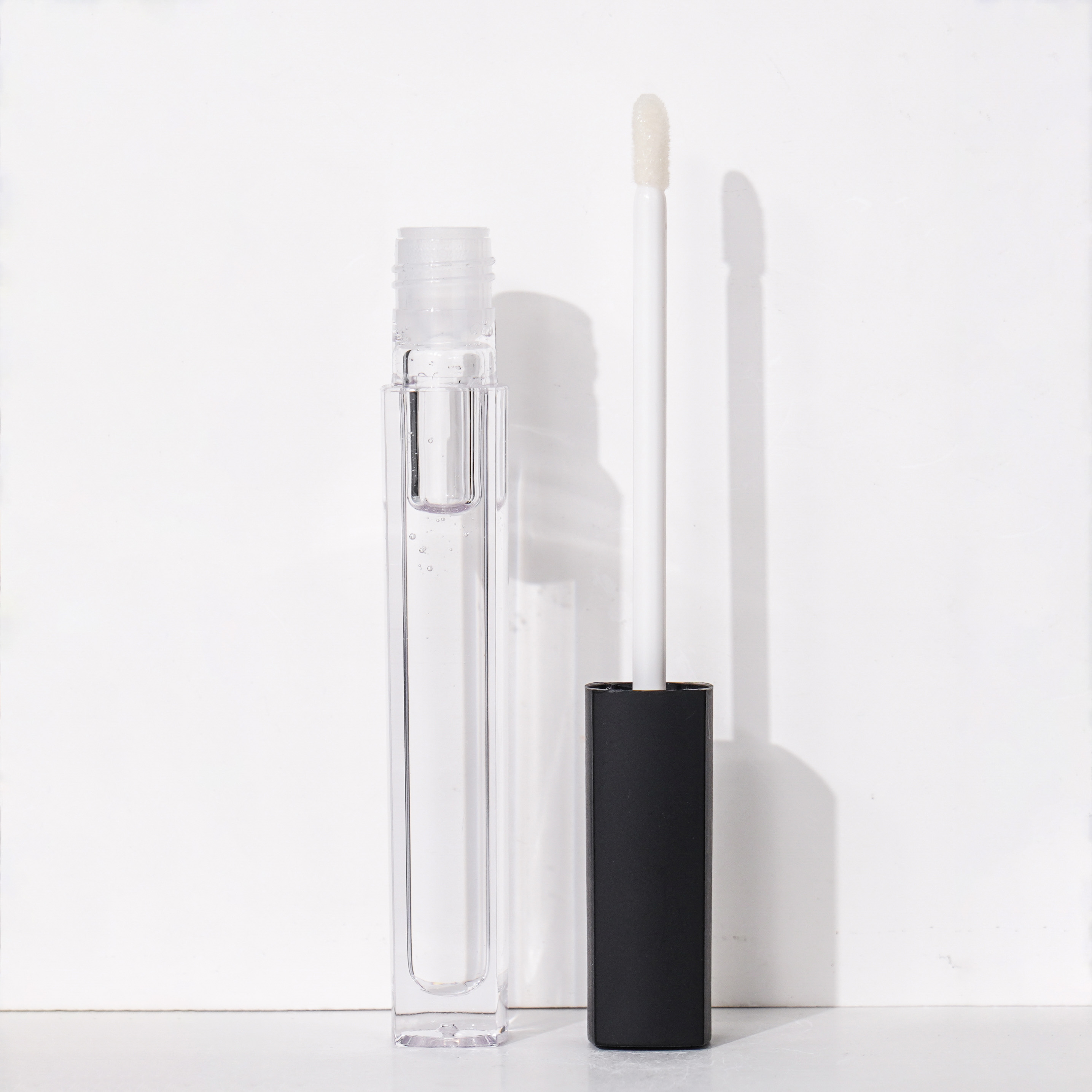 Private Label Makeup Lip Deeply Moisturizing Lip Gloss Lip Plumper