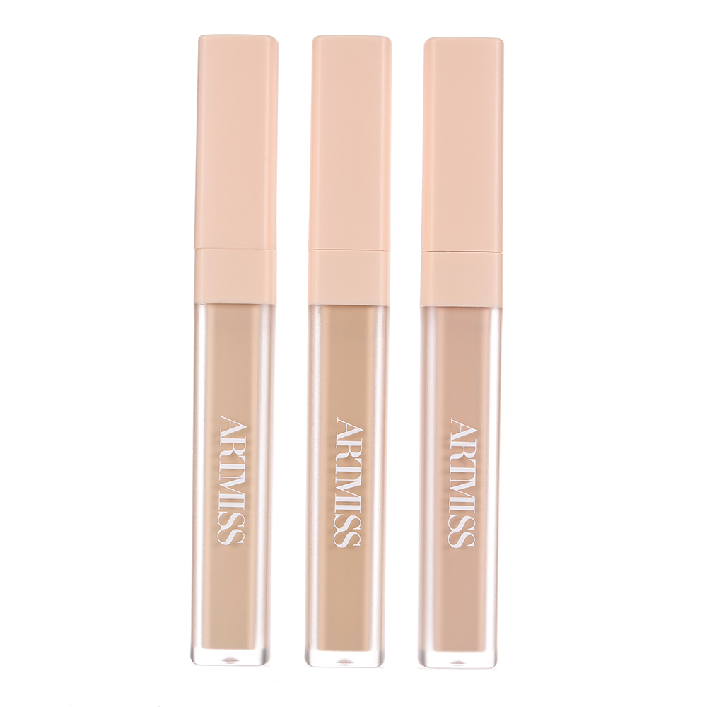 Soft Focus Concealer Nourishing with Olive Oil Centella Asiatica for Dark Circles Acne Marks Silky Cream Texture Concealer