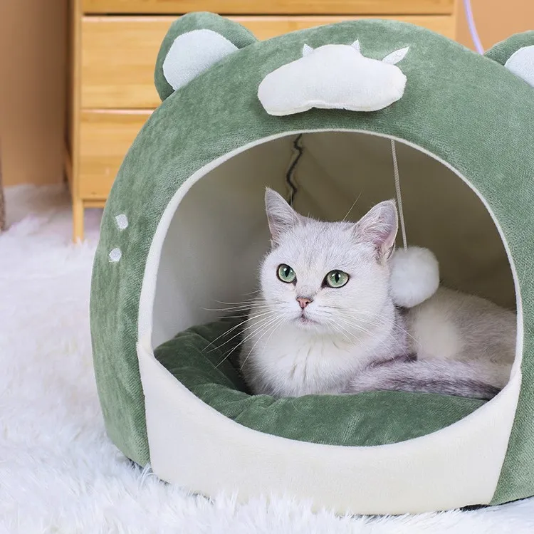 Warm Cat House Photo