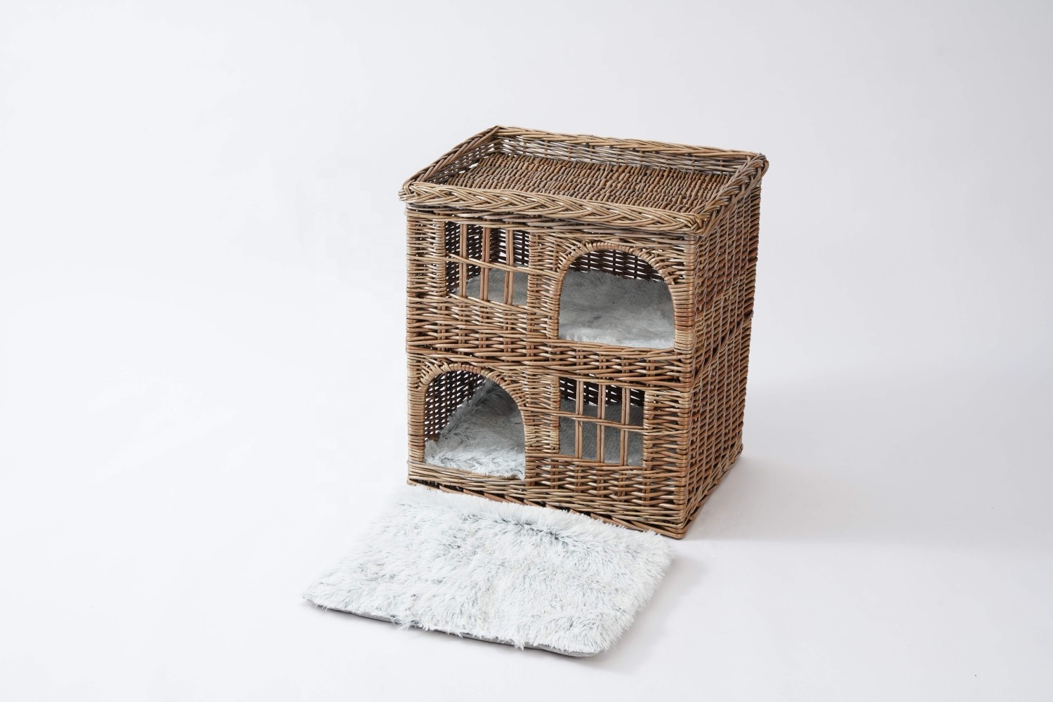 JY Willow Wicker Insulated Big Pet Houses Furniture for Dogs Waterproof Cats Fabric Play Weatherproof Pet Houses Furniture