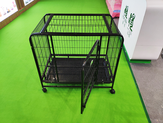 Factory Wholesale Half Foldable Portable Dog Cage Heavy Duty Breathable Steel Wire Enclosure Animal Pattern Metal Design