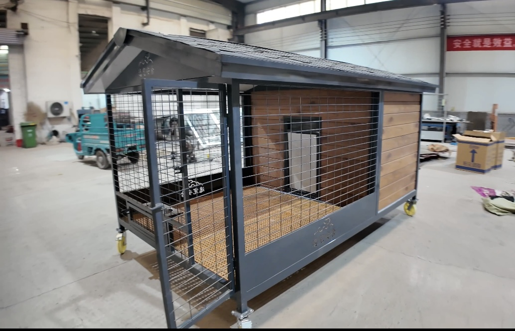 Custom Solid Indoor Luxury Wooden Pet House Cat Dog Pet House Furniture