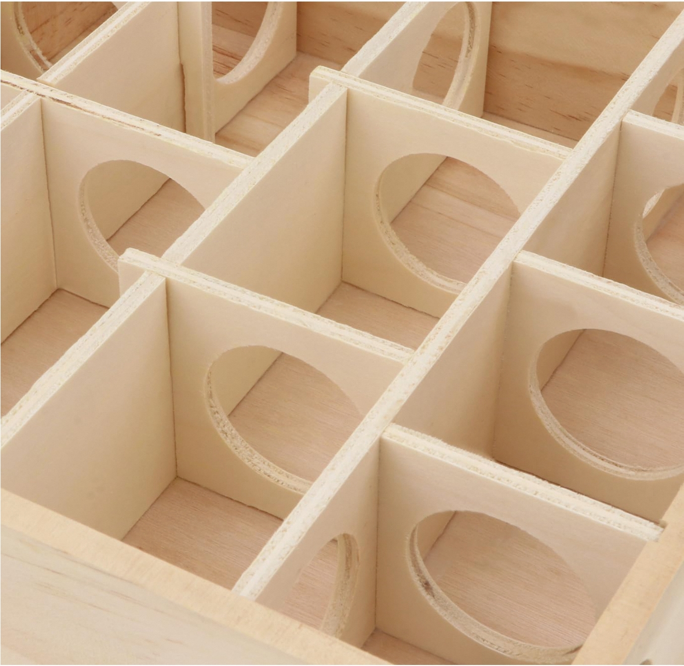 Wooden pet product design 1