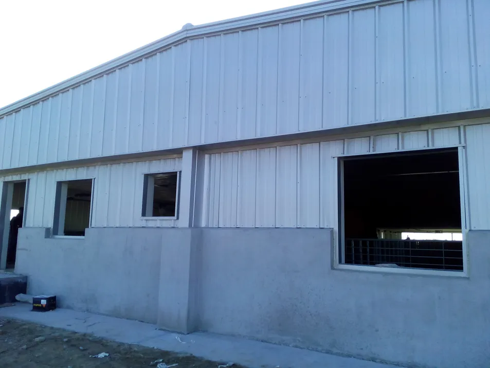 Steel Pig Barns Modular Housing Systems Quick-Install Poultry Farm Buildings Lightweight Structure