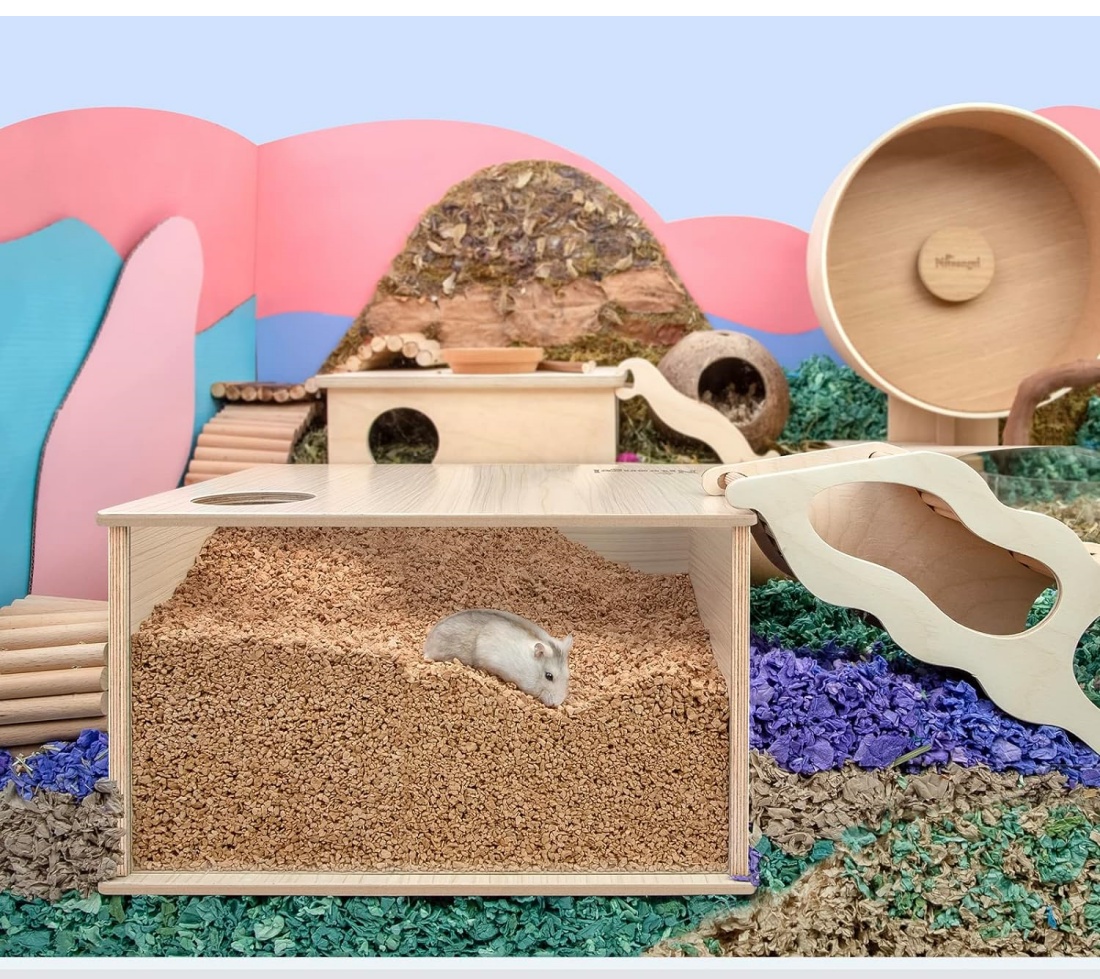 Customisable Logo Eco-Friendly Solid Wood Hamster Hide Latest Animal Pattern Cage Carrier House Small Animals Pet Cage House