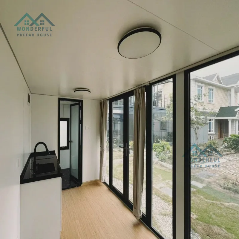 Pet - Friendly Welcoming Apple Cabin House for Animal Lovers