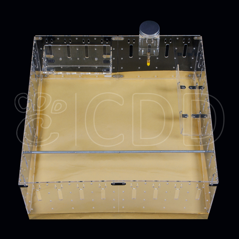 Acrylic Pet Enclosure Display 6