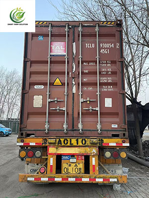 Container shipping loading 4