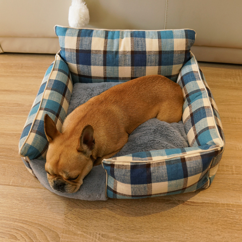 Hot Selling Indoor Pet Furniture Dog Kennel Indoor Pet Crate Master Modern Luxury Pet House Dog Crate Wooden Dog House