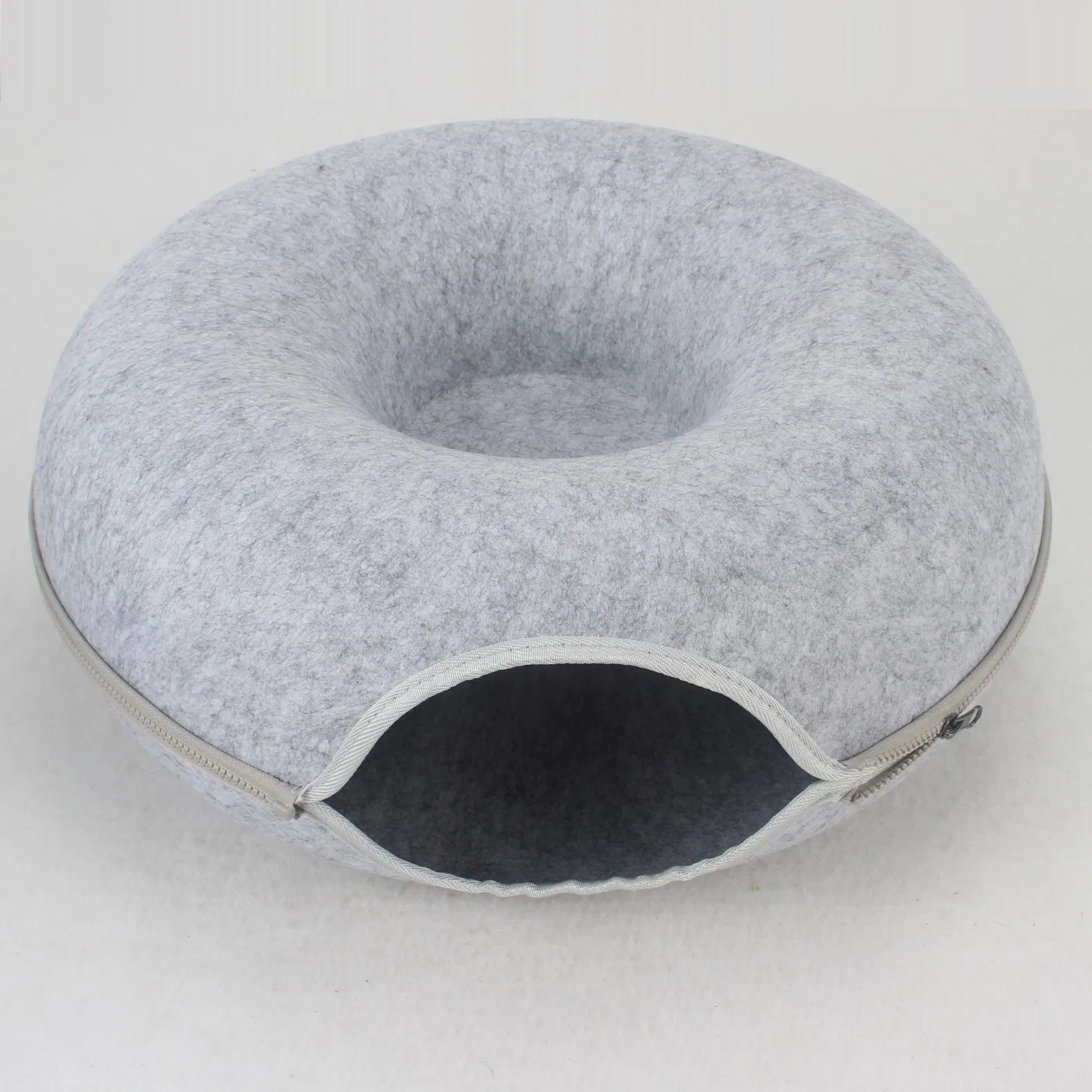 Wholesale New-Style Customized Design Popular Colorful Breathable Fabric Pet Cat Donut Bed Cat Tent House