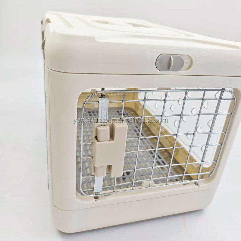 Transparent Panel Foldable Eco-friendly Four-wheel Pet Air Carrier Collapsible Plastic Pet Travel Cage
