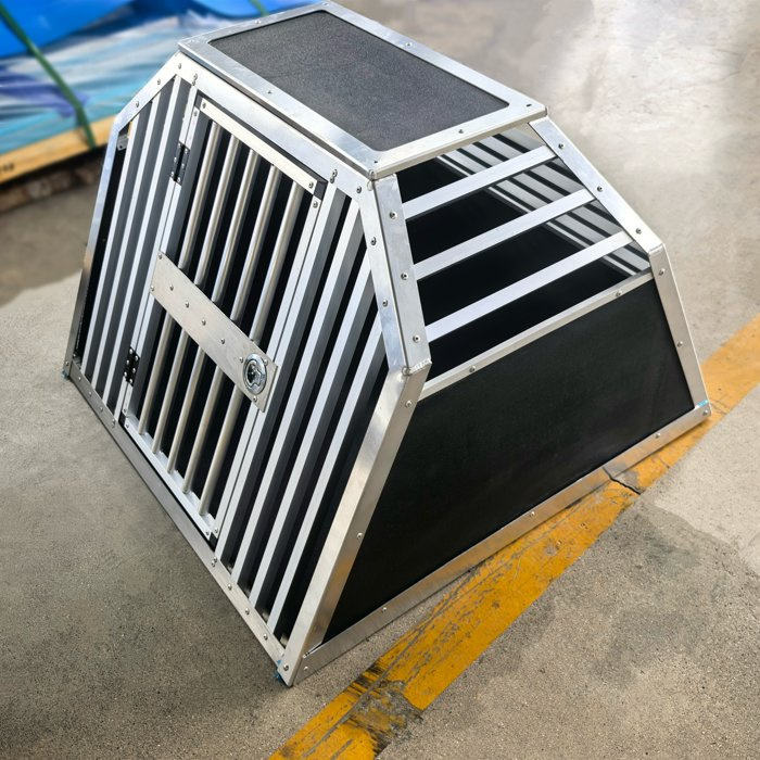 Heavy-Duty Large Aluminum Pet Crate with Divider Panel &amp; Dual Compartment for Secure Vehicle Travel &amp; Pet Transportation