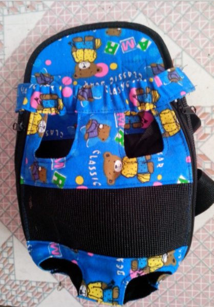 Manufacturer's Comfortable Versatile Nylon Pet Dog and Cat Carrier Soft Mesh with Zipper Closure and Print Pattern