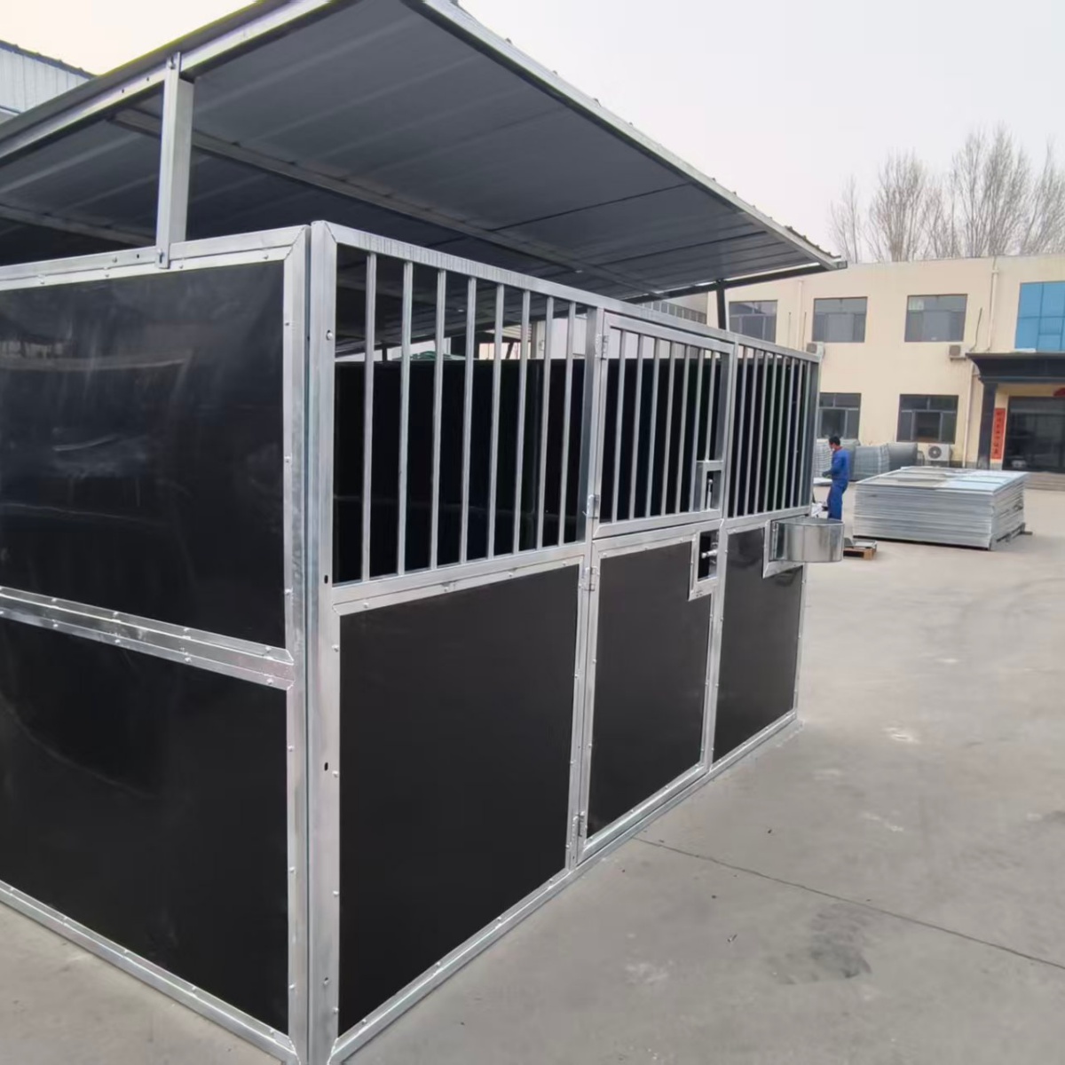 Steel Horse Stables With Roof Supply Outdoor Portable Horse Stall Panels Hinged Door