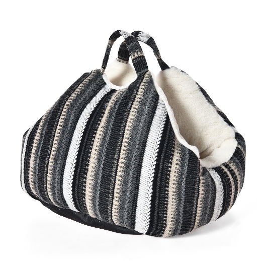 Multifunctional Elegant Sofa Pet Bed for Travel Breathable Polyester Cage Carrier for Dogs &amp; Cats