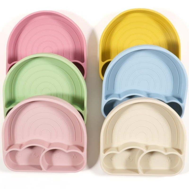 Silicone Baby Feeding Bowl with Lid Spoon and Eco-Friendly Design