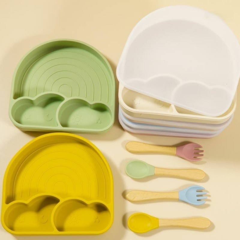 Silicone Baby Feeding Bowl with Lid Spoon and Eco-Friendly Design