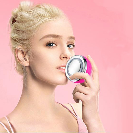 Waterproof Portable Electric Cleanser Rechargeable Silicone Face Scrub Device Facial Cleansing Brush