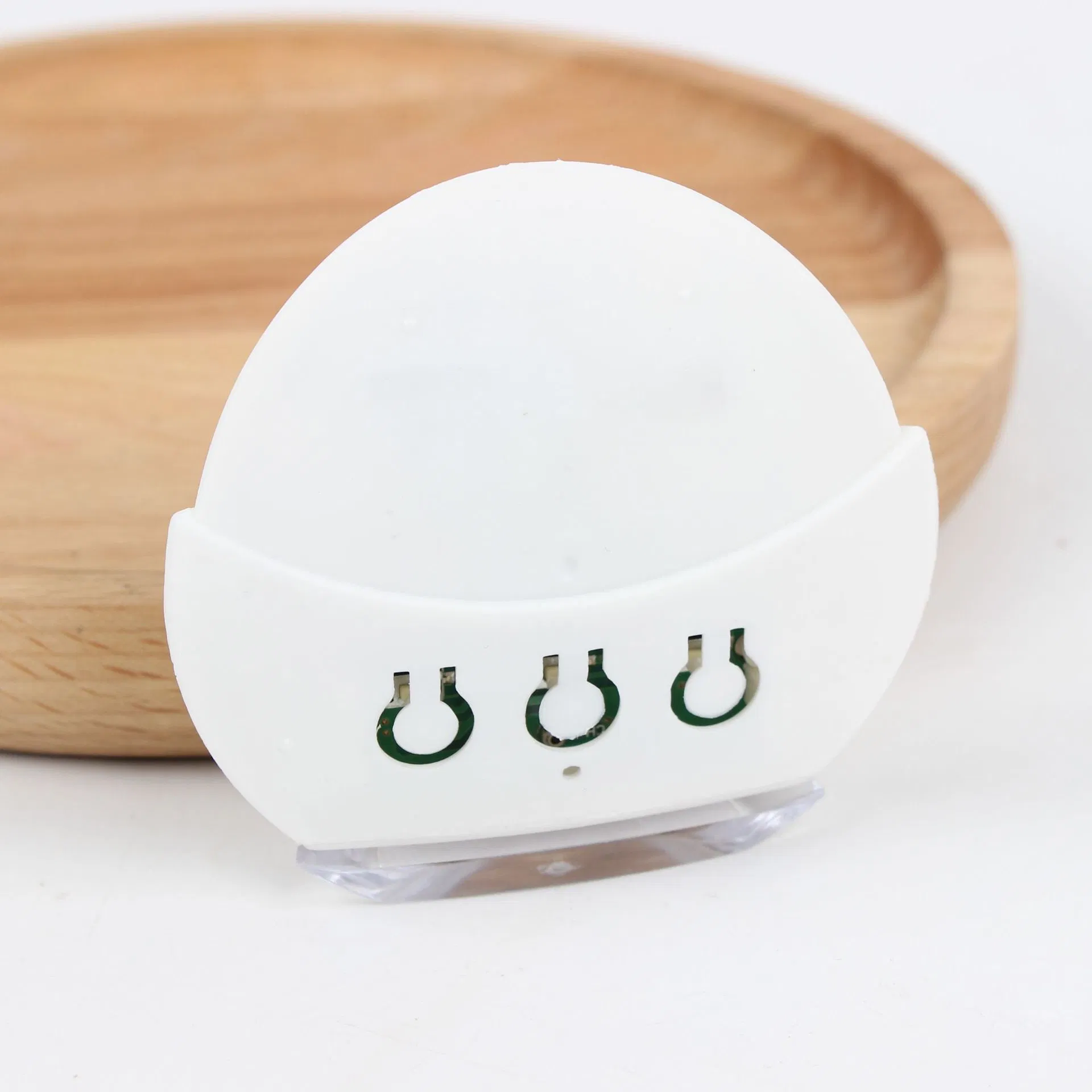 Hot Selling Rechargeable Waterproof Electric Sonic Facial Cleansing Brush