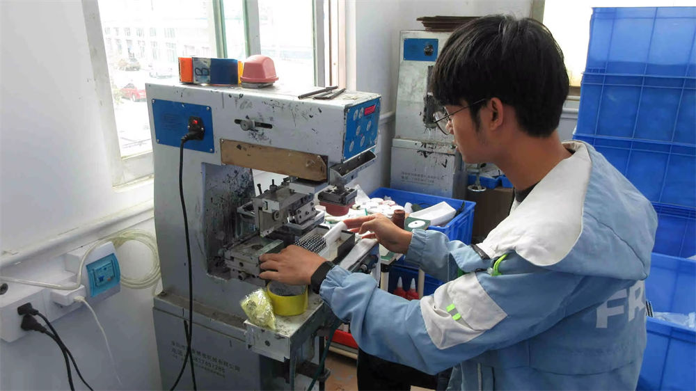 Pad printing machine for branding and logo application on beauty devices