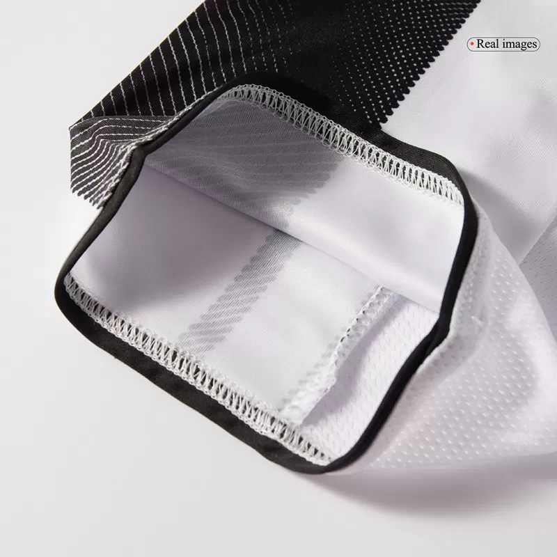 juventus away kit