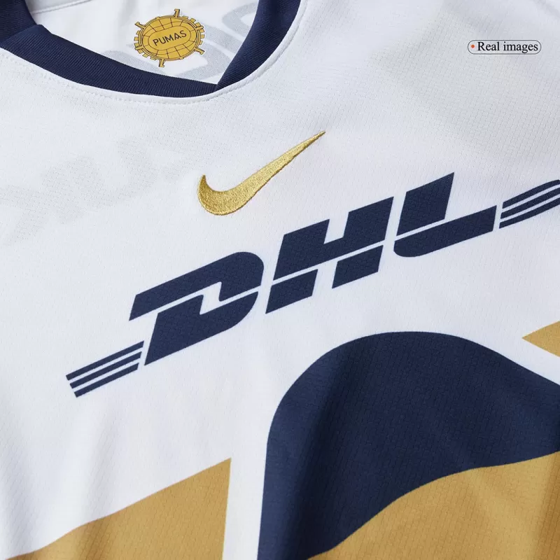 Pumas UNAM shirt