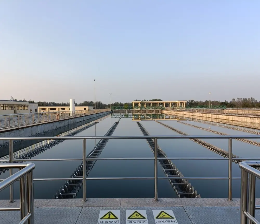 Drinking water treatment plant using high purity PAC and ACH chemicals