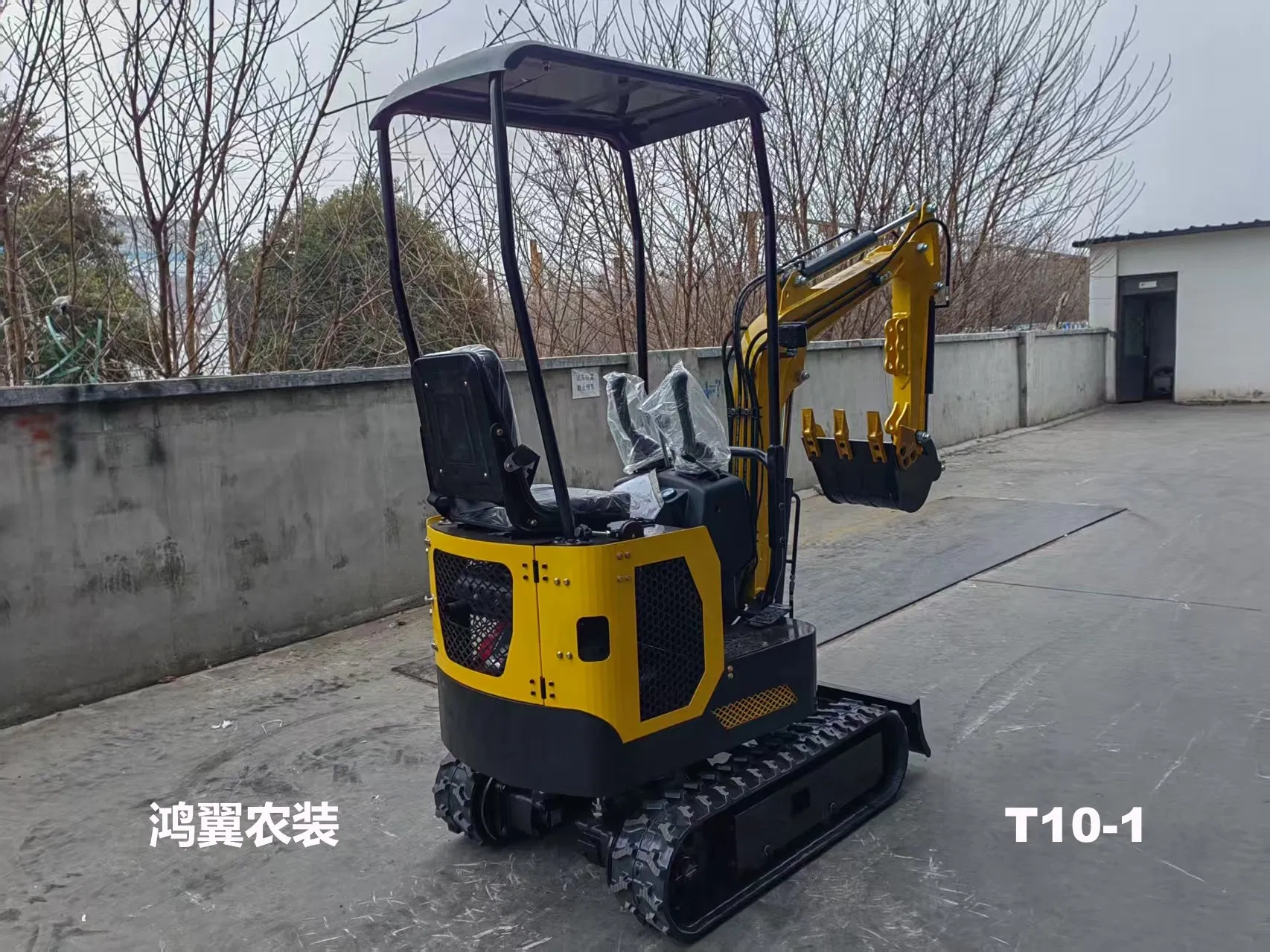 Zero-Tail Swing Farm Mini Excavator with Rubber Tracks for Quarrying and Loading